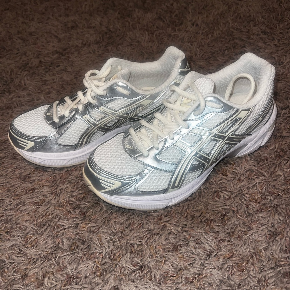ASICS Gel-130 Sneaker